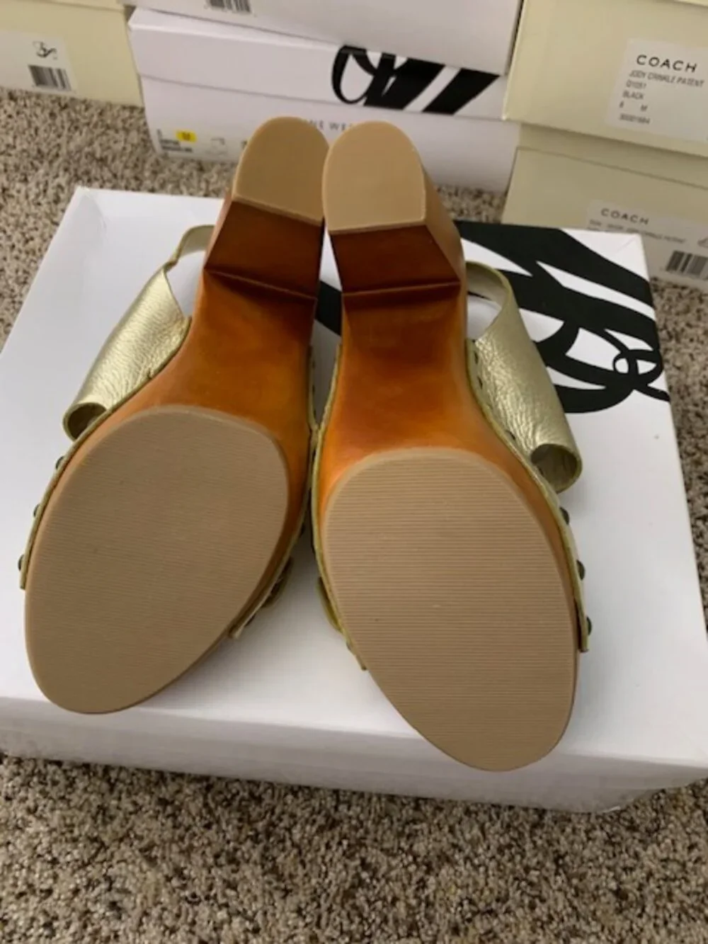 NWT Nine West Platform heels